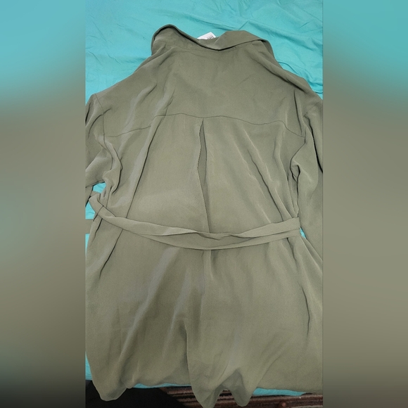 Forever 21 Green Tie Waisted Shirt Dress (Large) - Picture 3 of 4